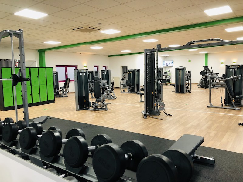 fitplus_Bad Schoenborn_Freihantelbereich